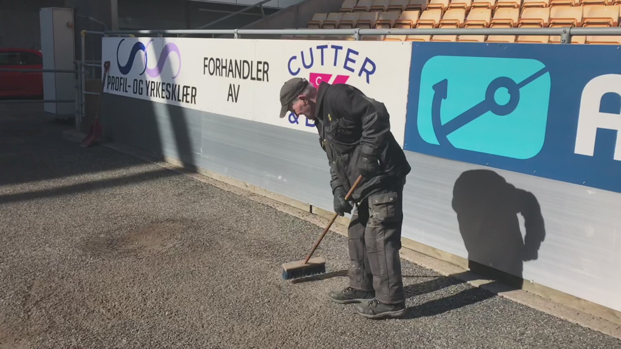 DDA19FA3-F912-4896-B9DA-D8C94339048F.MOV